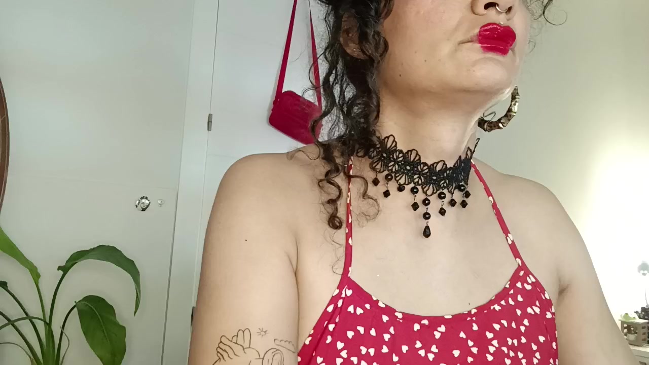 aliciabetye Live Cam Screenshot – 2025-08-15 06:46:23