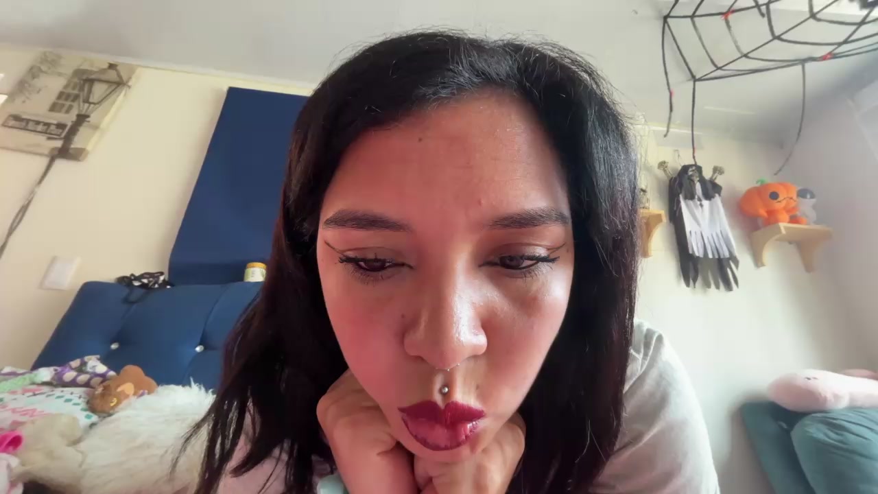 amanne_misa Live Cam Screenshot – 2025-10-23 18:37:16