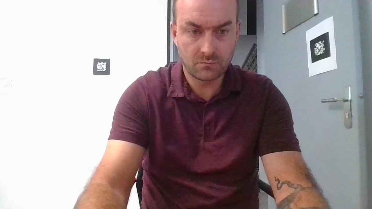 amant35_x Live Cam Screenshot – 2025-08-08 15:19:39
