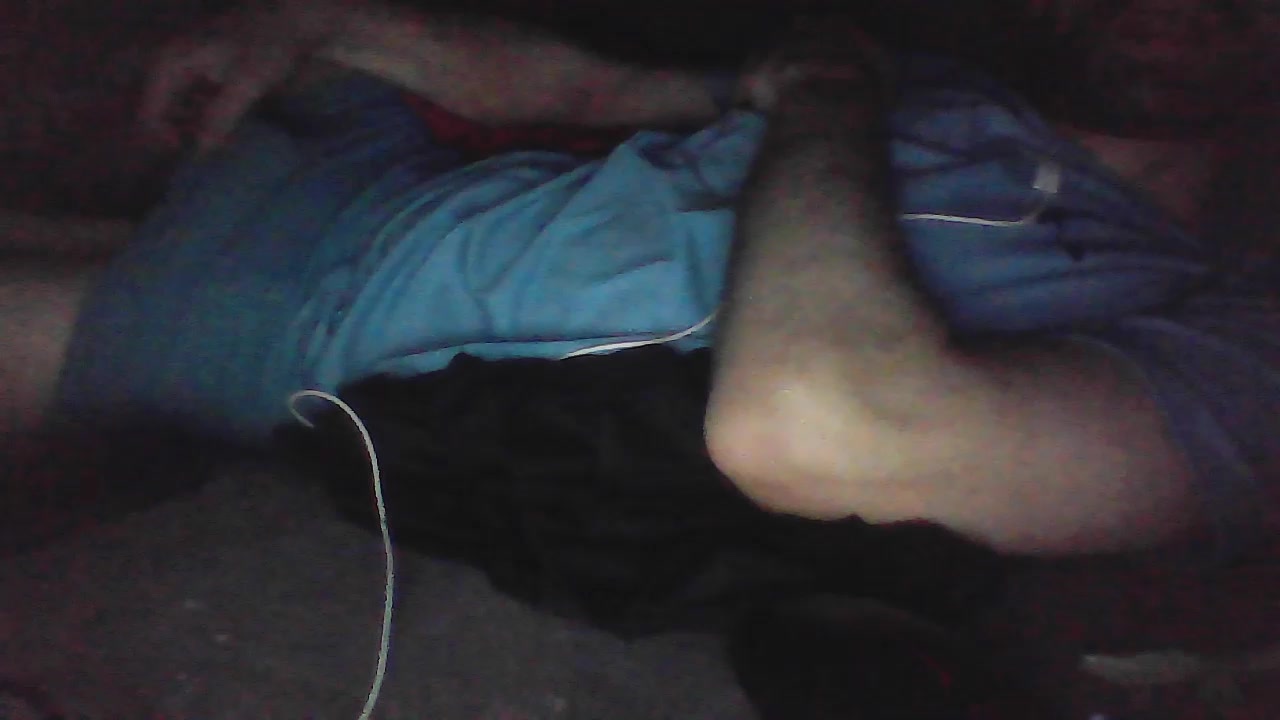 andressanti83 Live Cam Screenshot – 2025-08-18 05:20:53