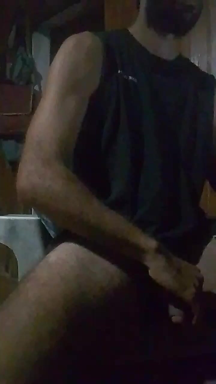 aron310 Live Cam Screenshot – 2025-08-06 02:35:17