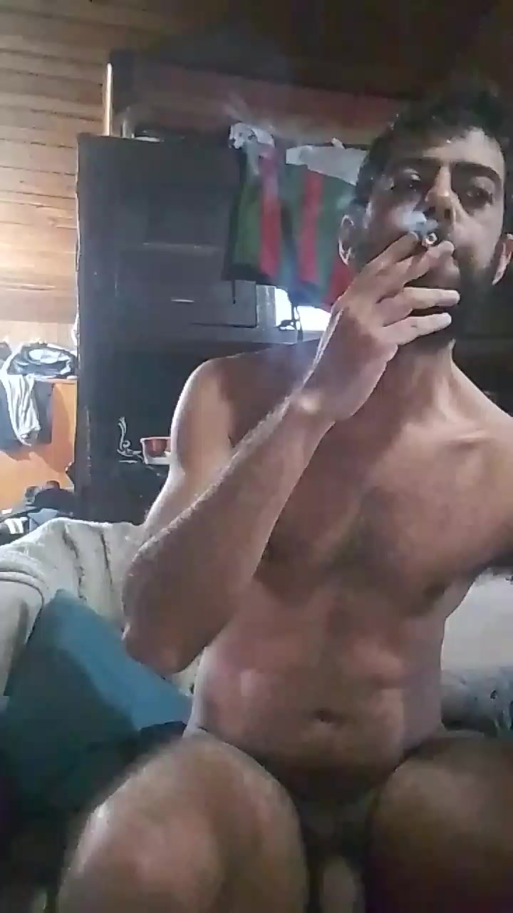 aron310 Live Cam Screenshot – 2025-08-19 18:28:18