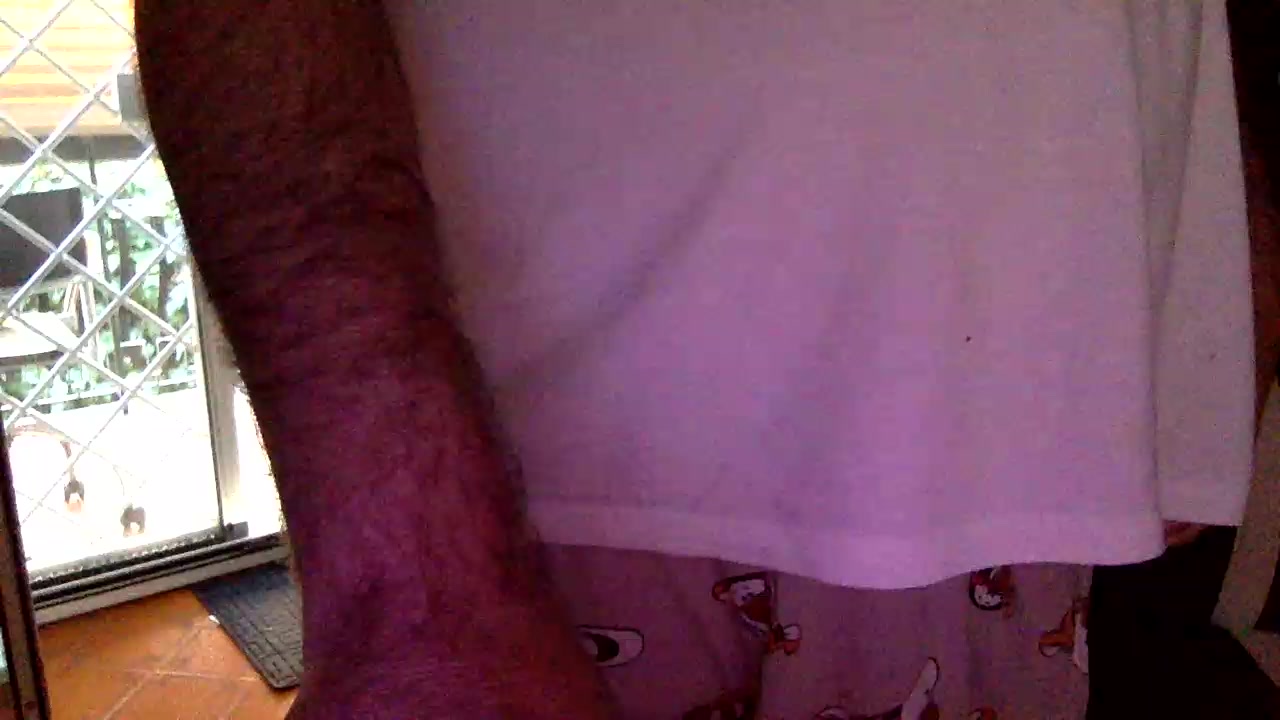 artatta Live Cam Screenshot – 2025-08-05 07:02:55