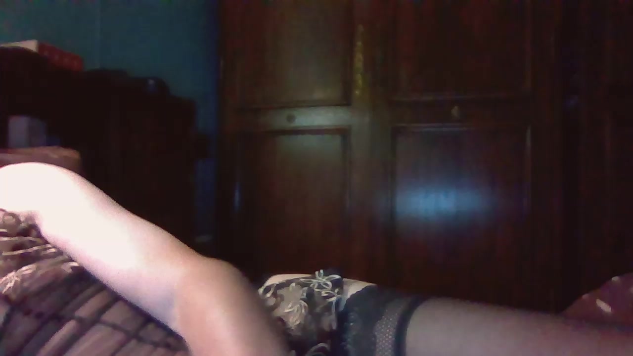 auplaisir5956 Live Cam Screenshot – 2025-08-29 06:23:15