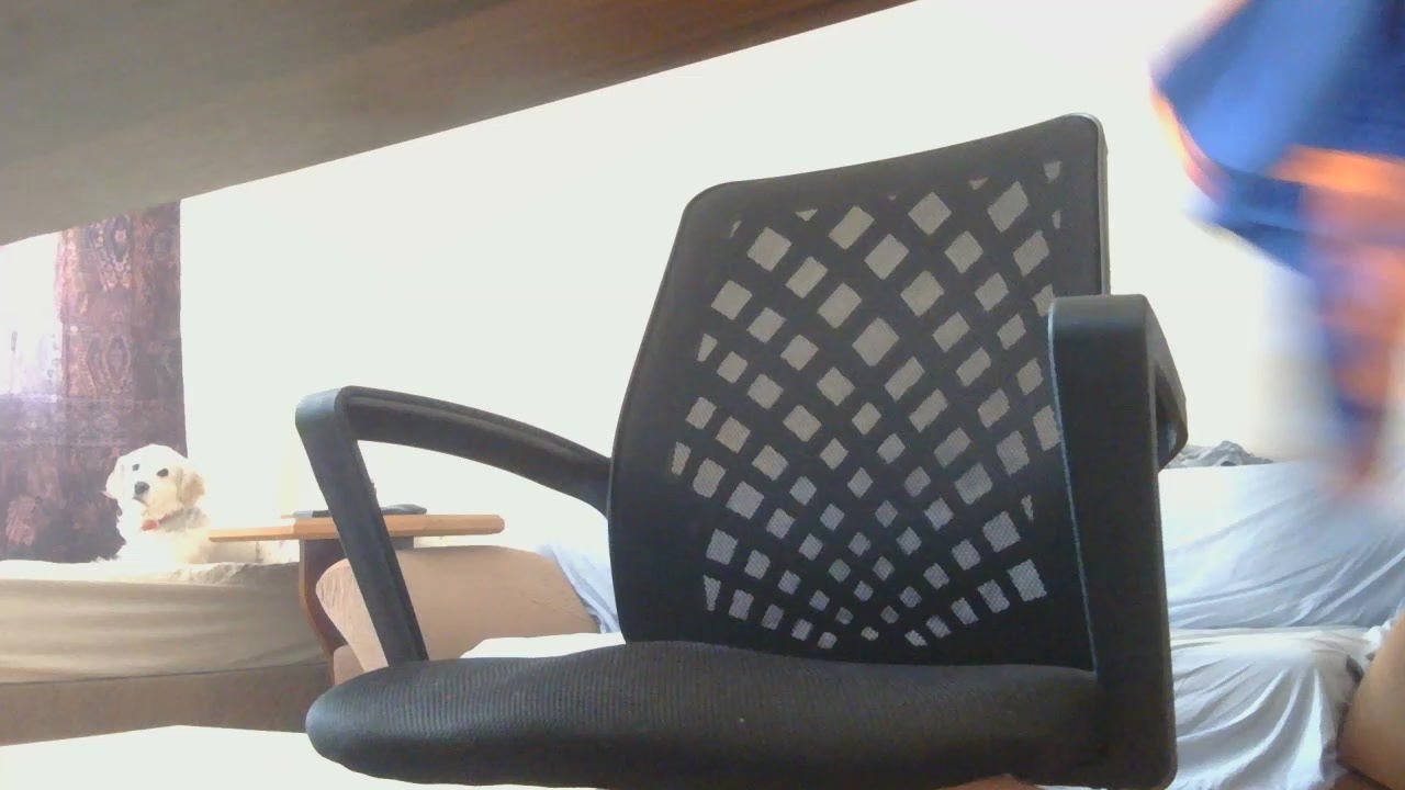 aykut_xxx Live Cam Screenshot – 2025-08-04 12:04:17