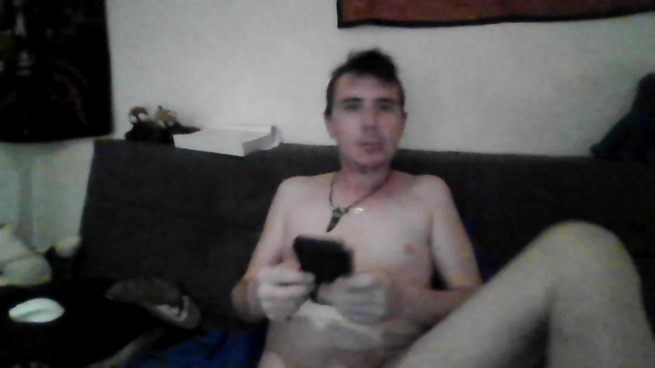 bastoss3 Live Cam Screenshot – 2025-08-26 21:01:06