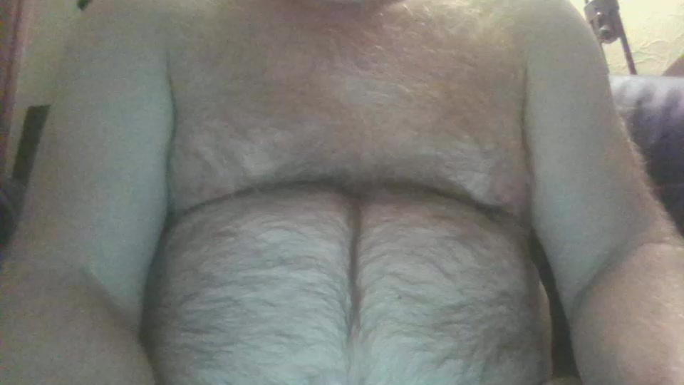 bearblonde Live Cam Screenshot – 2025-08-08 21:24:30
