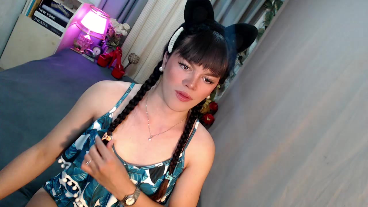 beiatrix24 Live Cam Screenshot – 2025-08-18 06:29:32