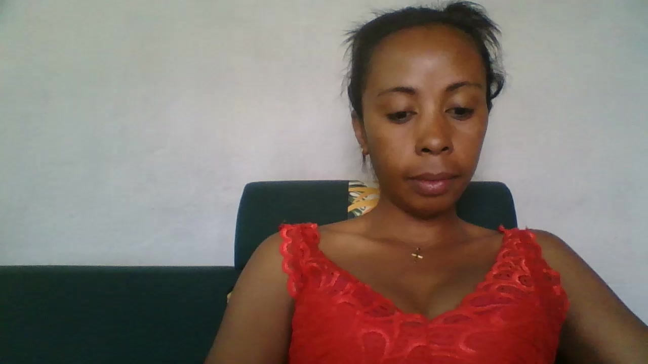 bianca255 Live Cam Screenshot – 2025-09-10 06:28:02