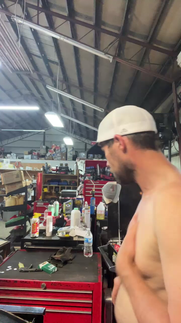 bmoney19 Live Cam Screenshot – 2025-08-21 22:18:05