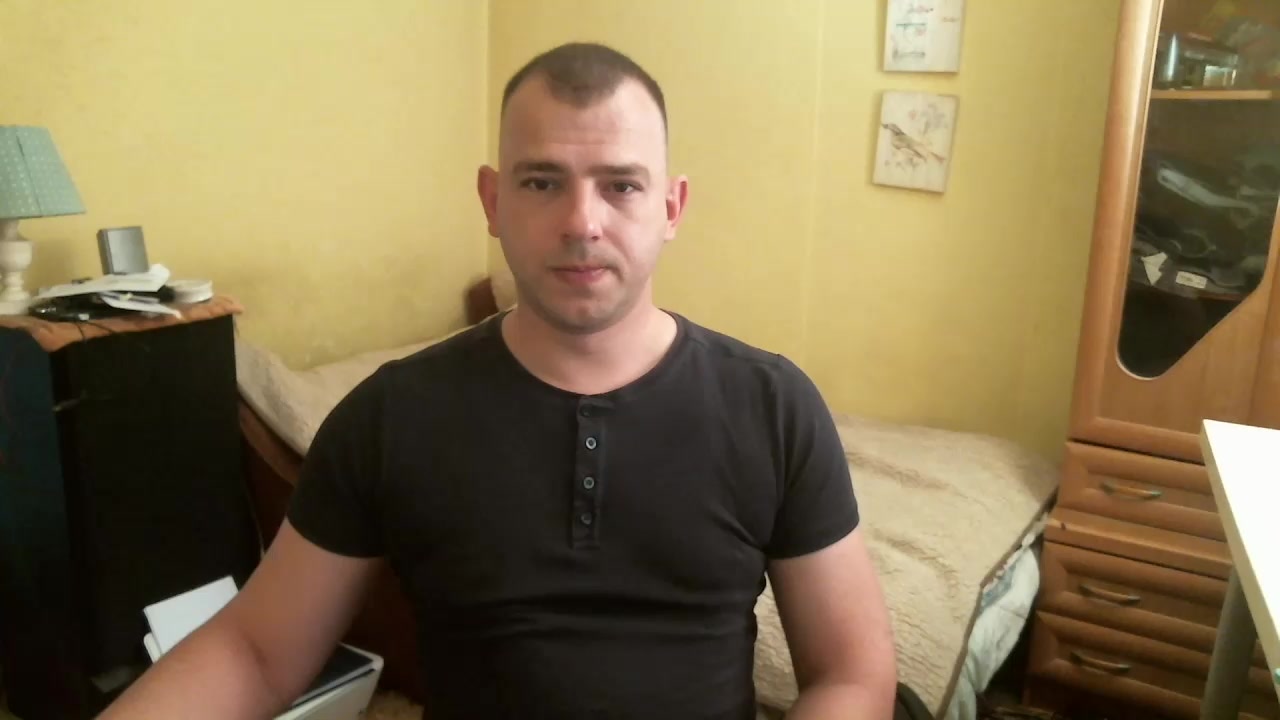 boy25pl Live Cam Screenshot – 2025-08-19 10:30:41