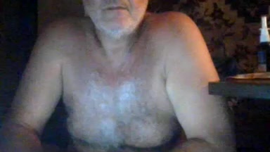 bronik Live Cam Screenshot – 2025-08-04 02:04:15