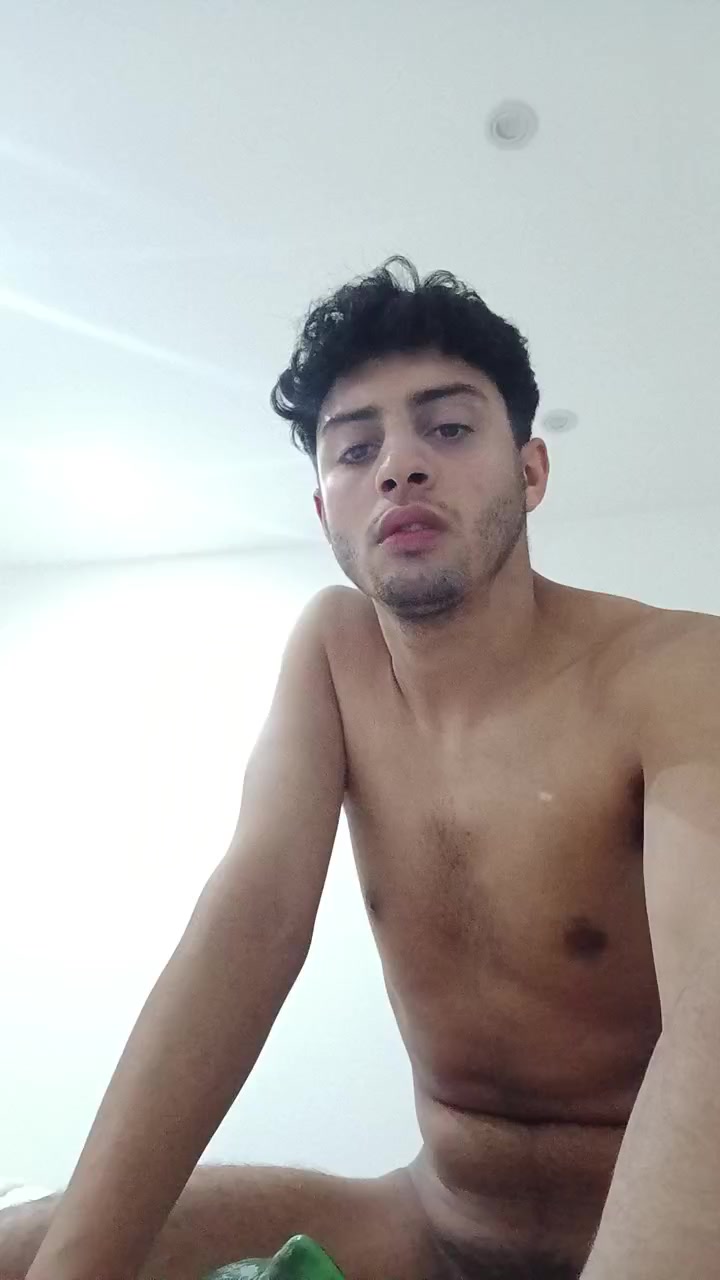 brunopattelxxx Live Cam Screenshot – 2025-09-04 21:54:42