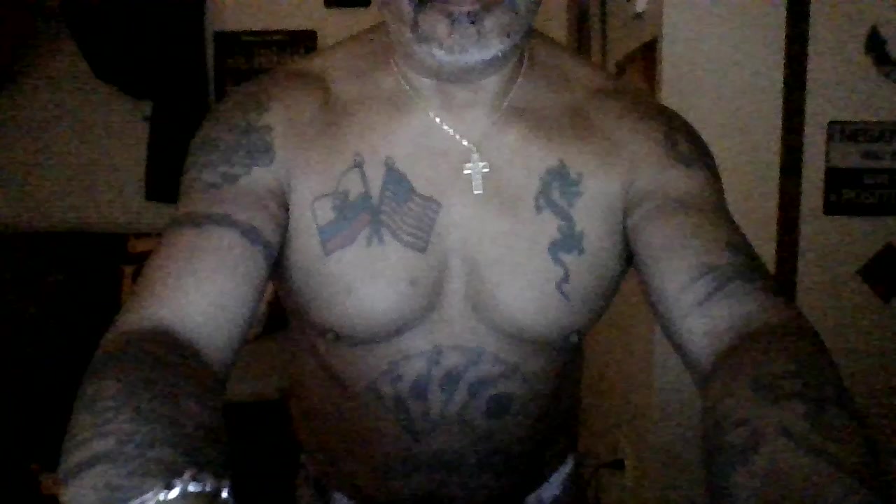 buttbyter1 Live Cam Screenshot – 2025-08-06 07:28:27