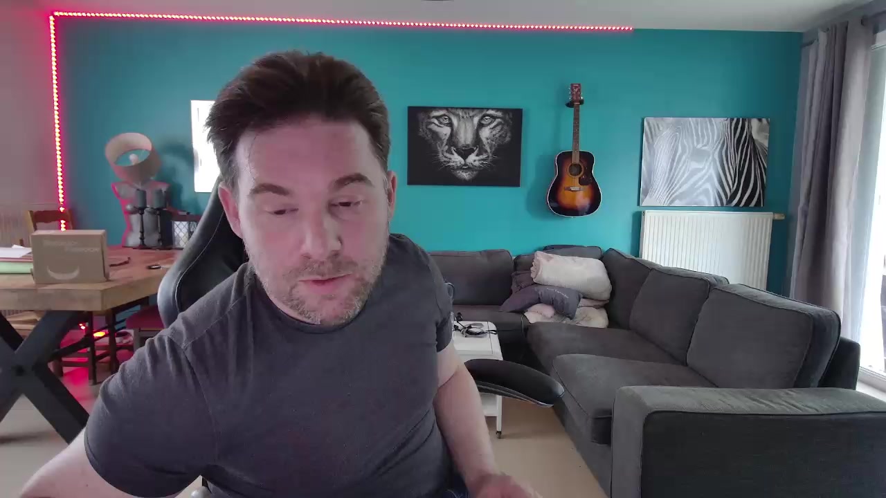 cam4coachfrance Live Cam Screenshot – 2025-08-04 17:55:30