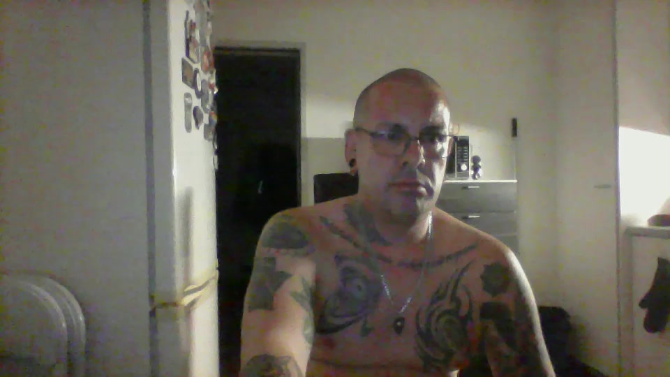 chema00000 Live Cam Screenshot – 2025-08-30 23:34:14