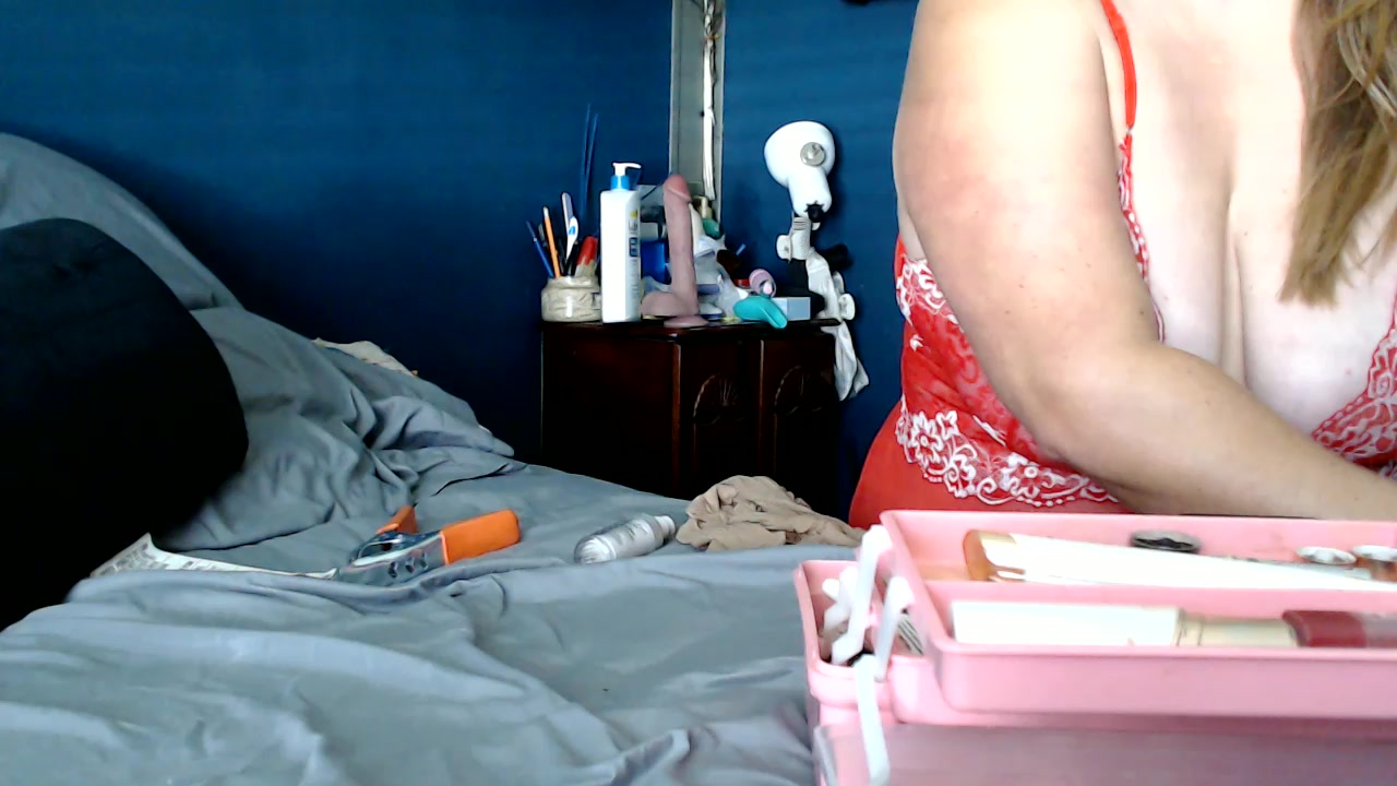 cherrylips4u Live Cam Screenshot – 2025-08-26 15:48:36