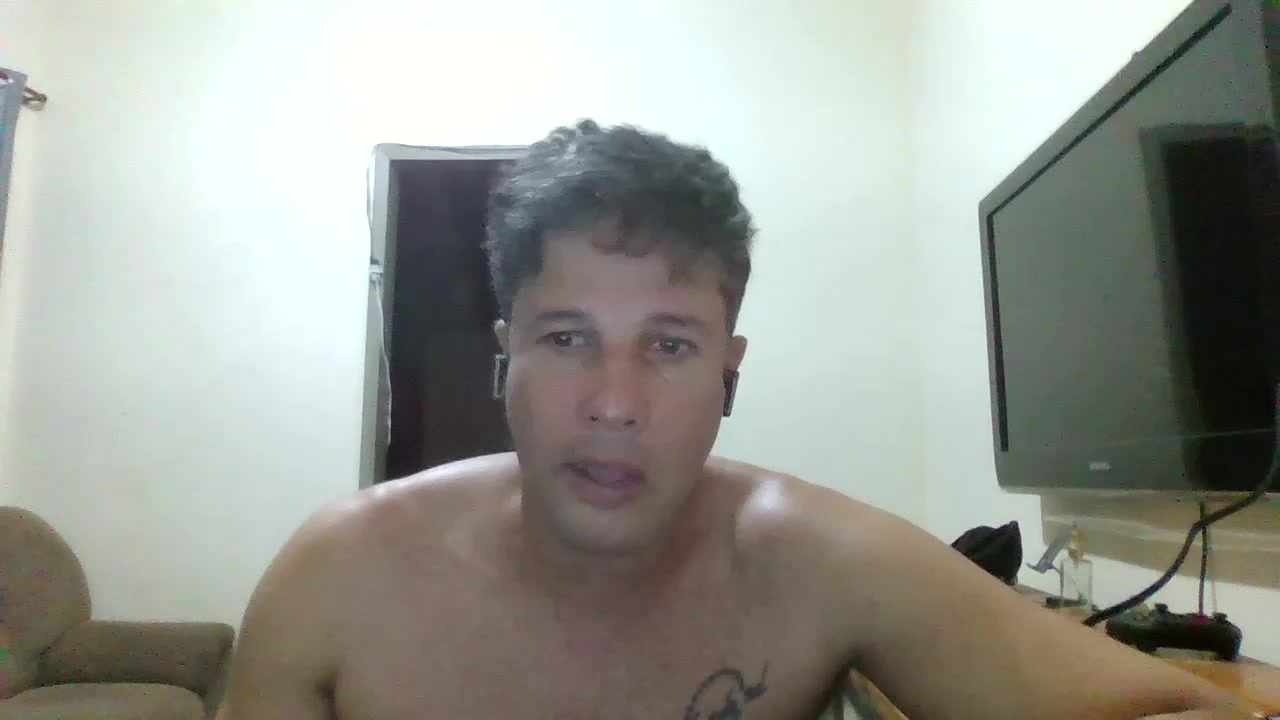 chiciplay Live Cam Screenshot – 2025-08-24 21:08:39