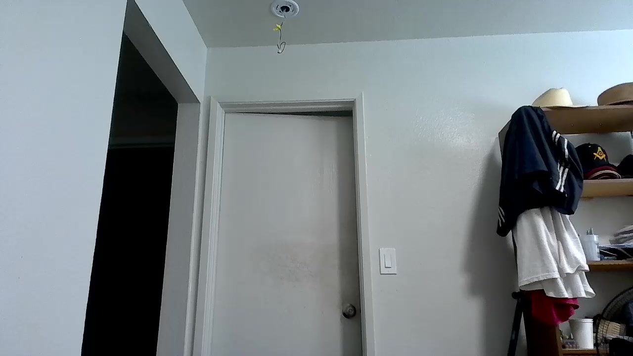crizznak Live Cam Screenshot – 2025-08-07 19:12:39