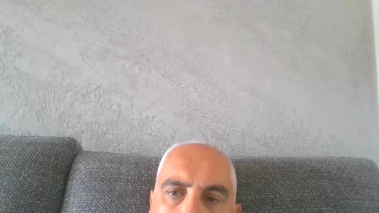 cuccioloneit Live Cam Screenshot – 2025-09-09 09:15:00