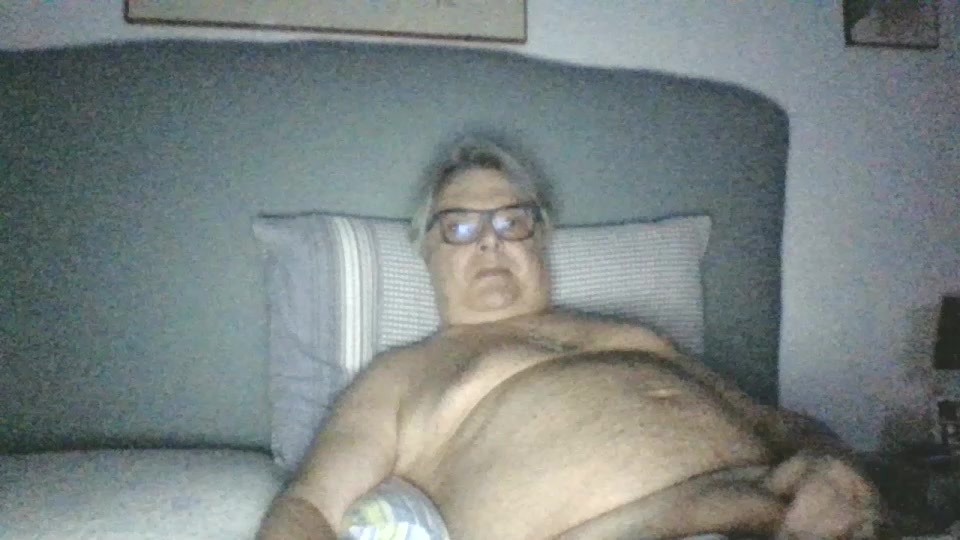 dado2461 Live Cam Screenshot – 2025-08-18 21:40:24