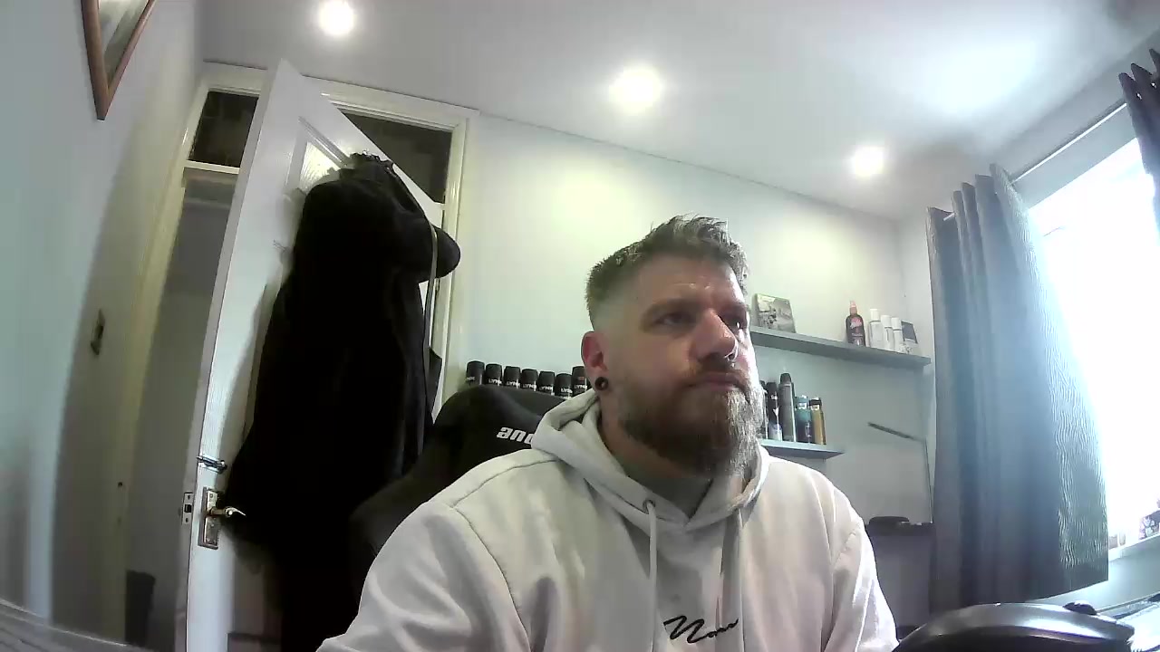 daffyduck_fun Live Cam Screenshot – 2025-08-04 11:34:35