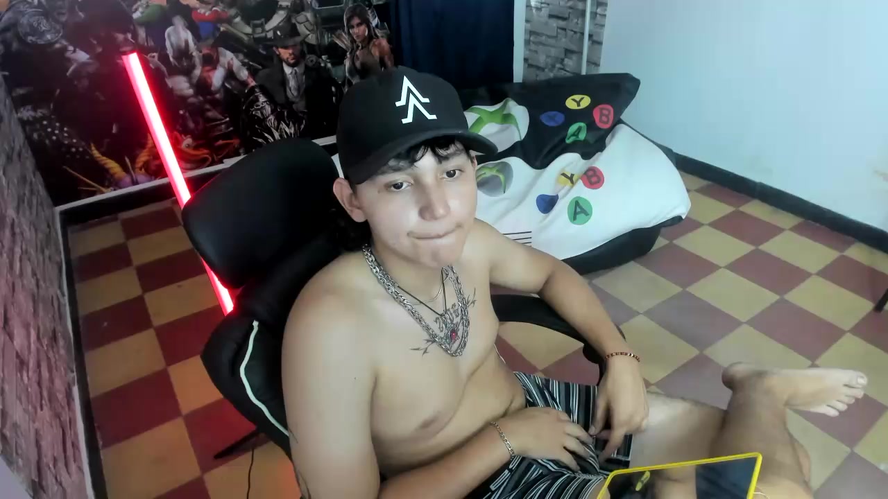 dan_cristancho Live Cam Screenshot – 2025-09-06 17:54:04