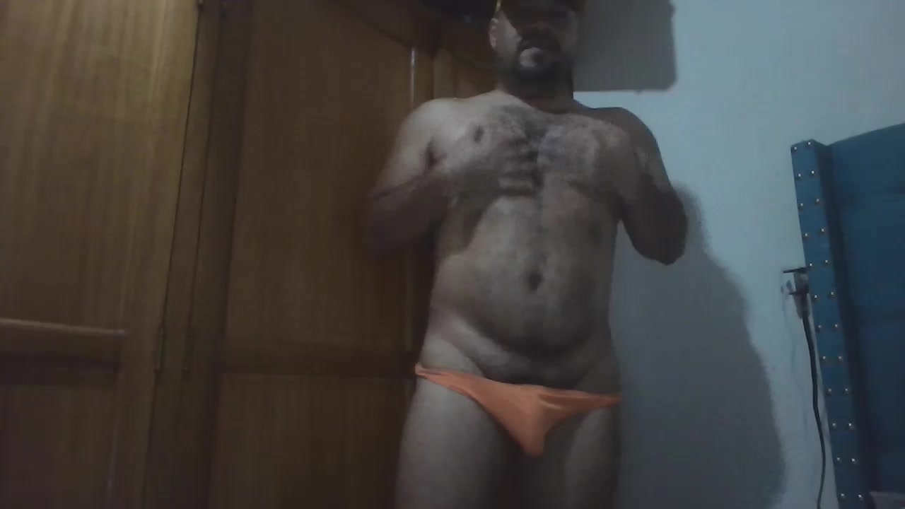 davinson28 Live Cam Screenshot – 2025-08-07 02:09:03