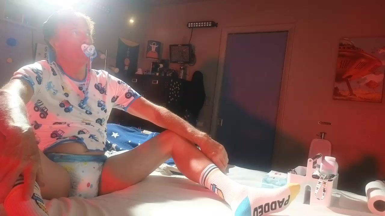 diaperboyz2 Live Cam Screenshot – 2025-08-05 00:49:25
