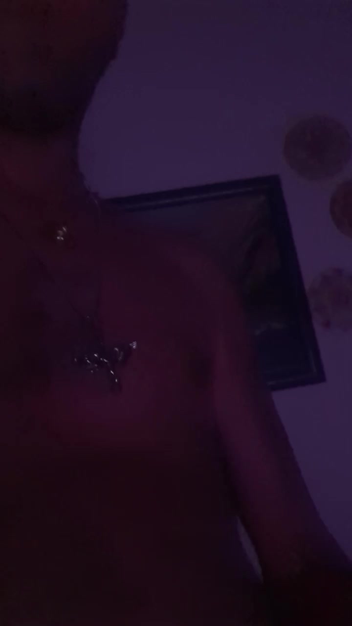 disinibitoxxx Live Cam Screenshot – 2025-08-27 03:28:59