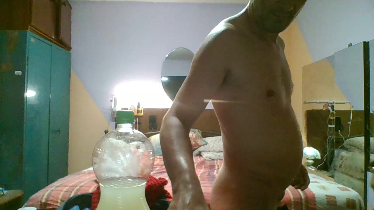 dodel524 Live Cam Screenshot – 2025-08-08 18:36:42