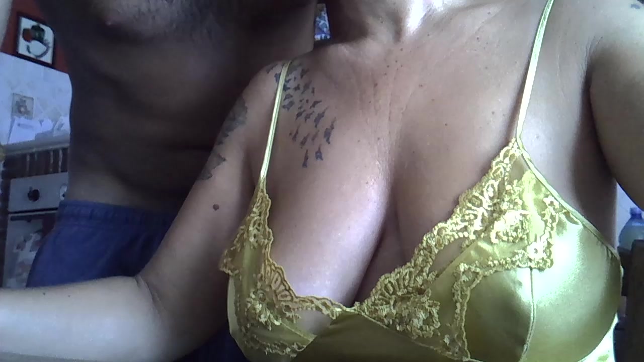 donna53 Live Cam Screenshot – 2025-08-23 09:33:12
