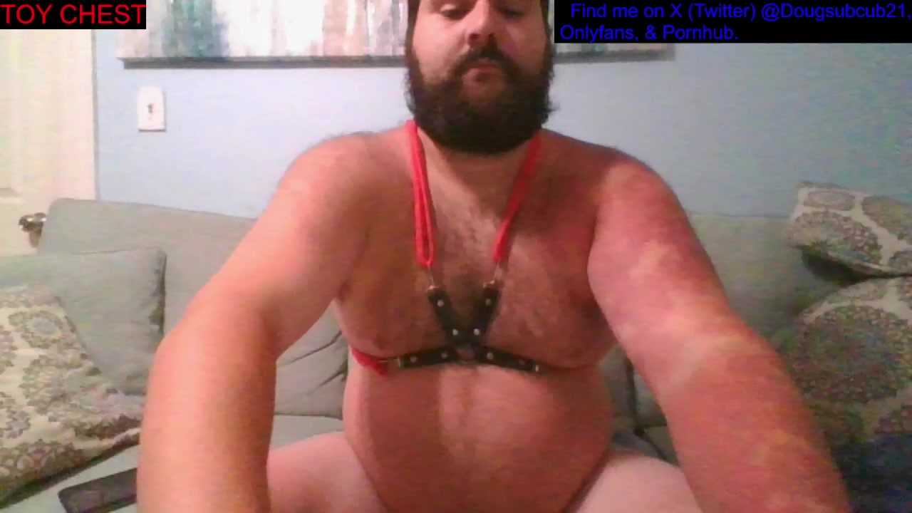 dougthecub21 Live Cam Screenshot – 2025-08-16 02:44:20