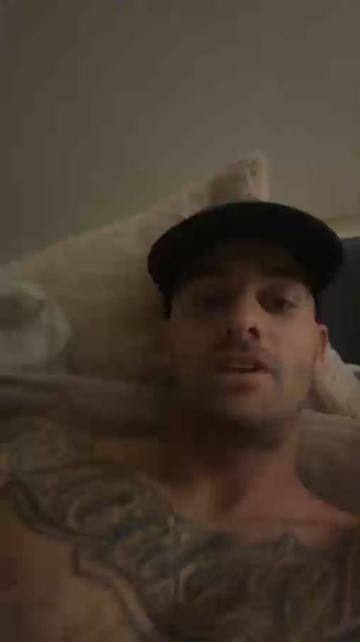 dylannielsen32 Live Cam Screenshot – 2025-09-09 09:15:02