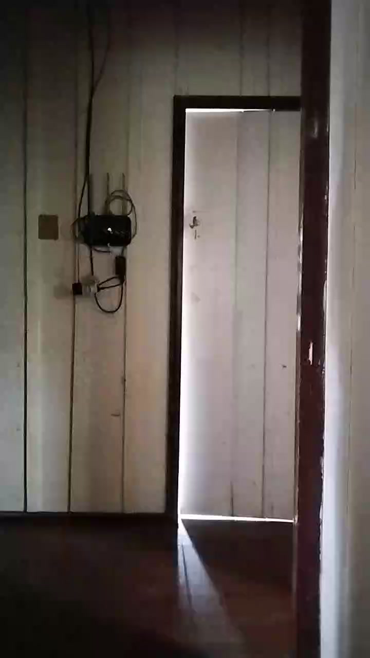 eduardo2031 Live Cam Screenshot – 2025-08-22 11:56:47