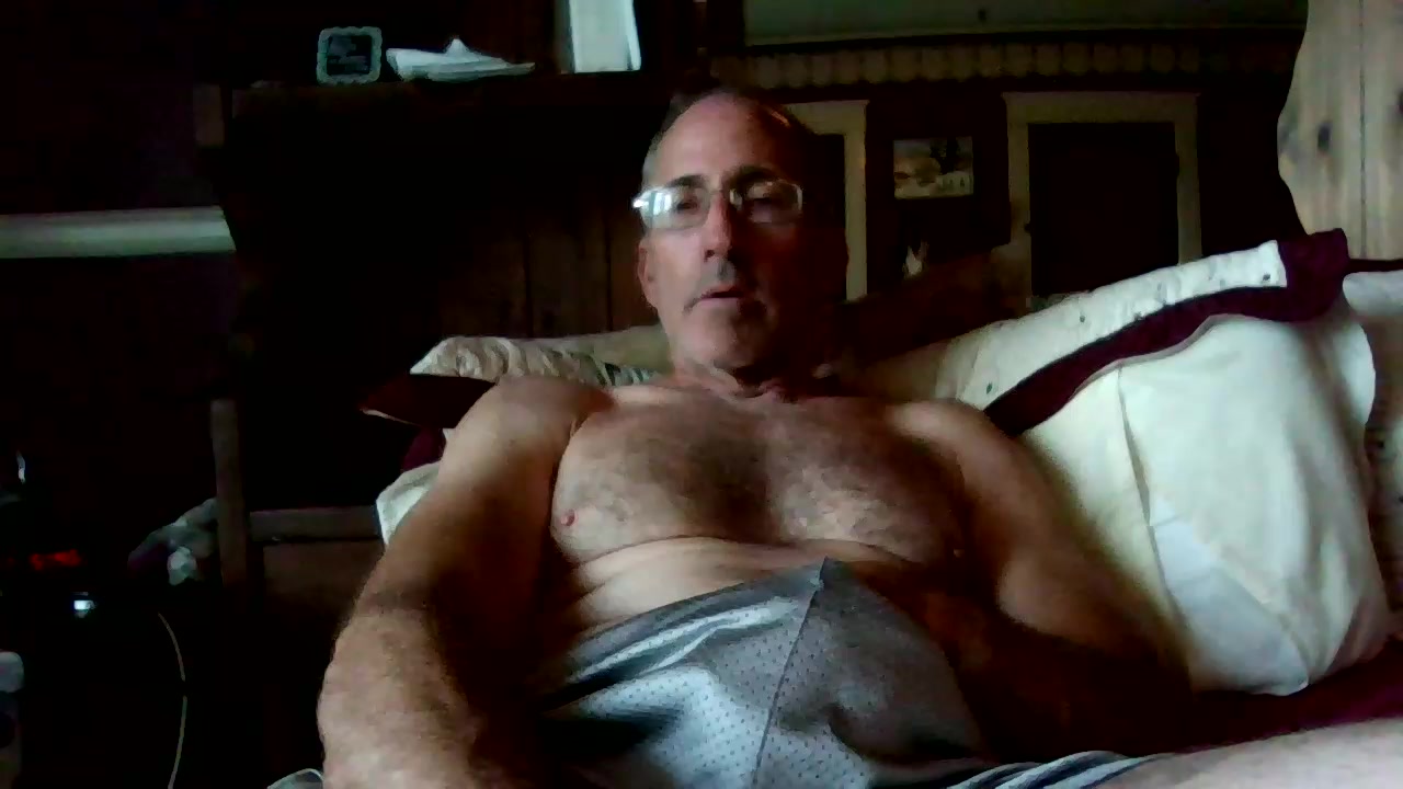 edwoodman Live Cam Screenshot – 2025-08-06 22:47:41