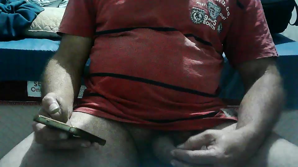 edy45 Live Cam Screenshot – 2025-08-07 01:27:00