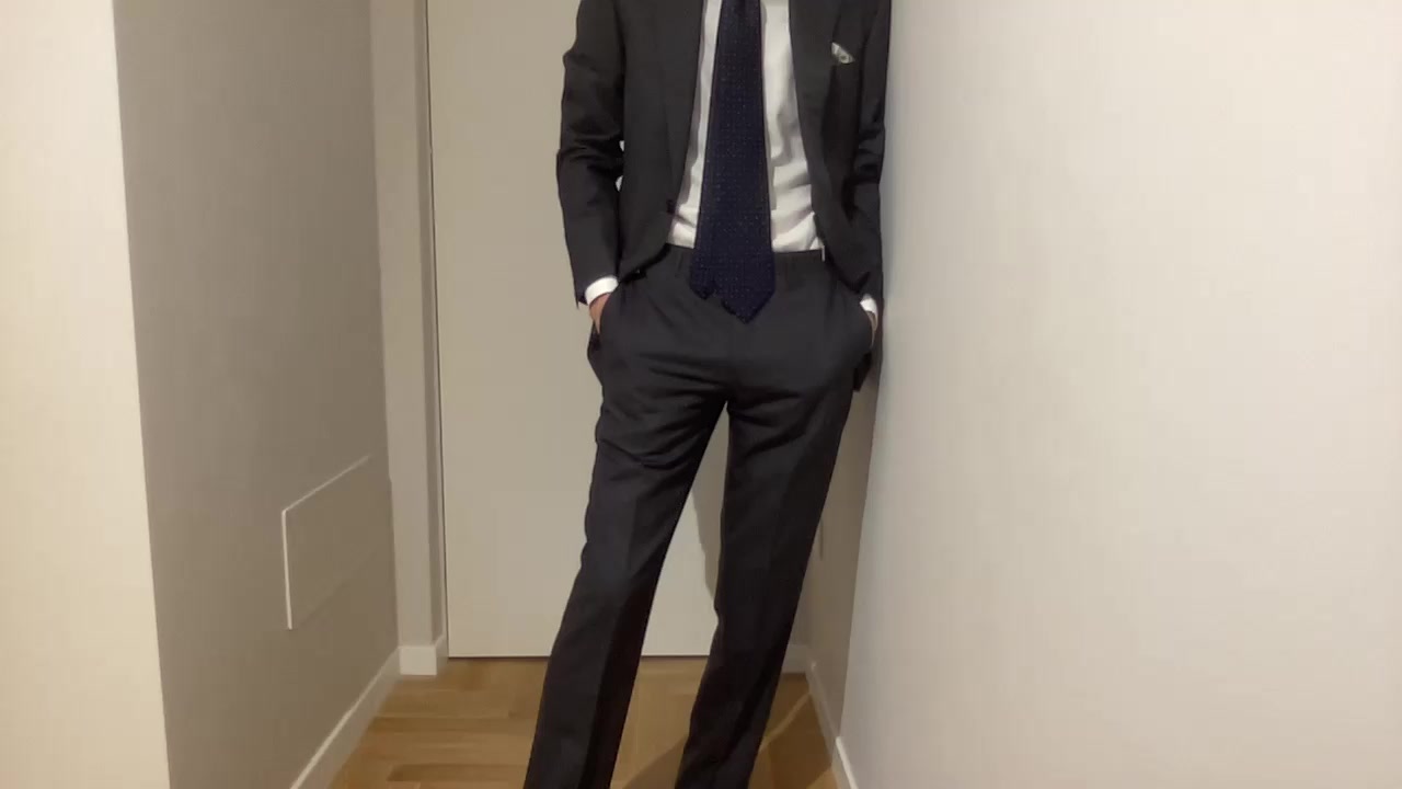 elegantemente Live Cam Screenshot – 2025-08-08 12:34:00