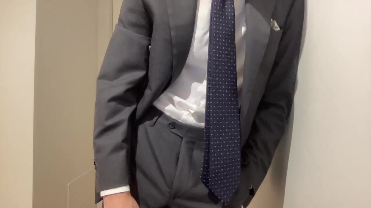 elegantemente Live Cam Screenshot – 2025-08-08 12:49:21