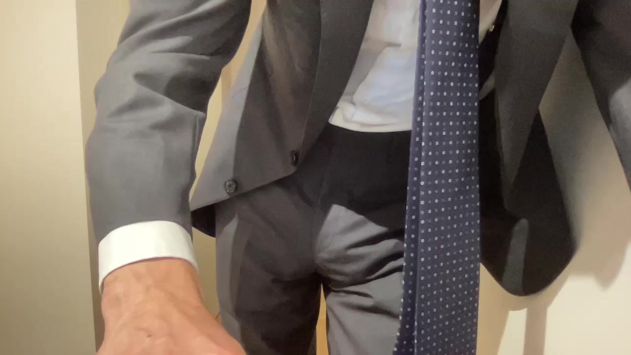 elegantemente Live Cam Screenshot – 2025-08-08 13:04:45