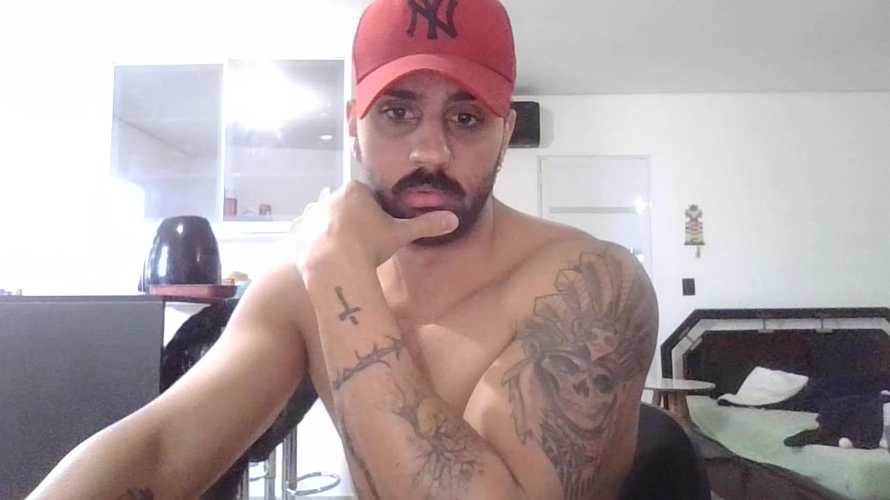 eliasoares2 Live Cam Screenshot – 2025-08-26 12:08:19