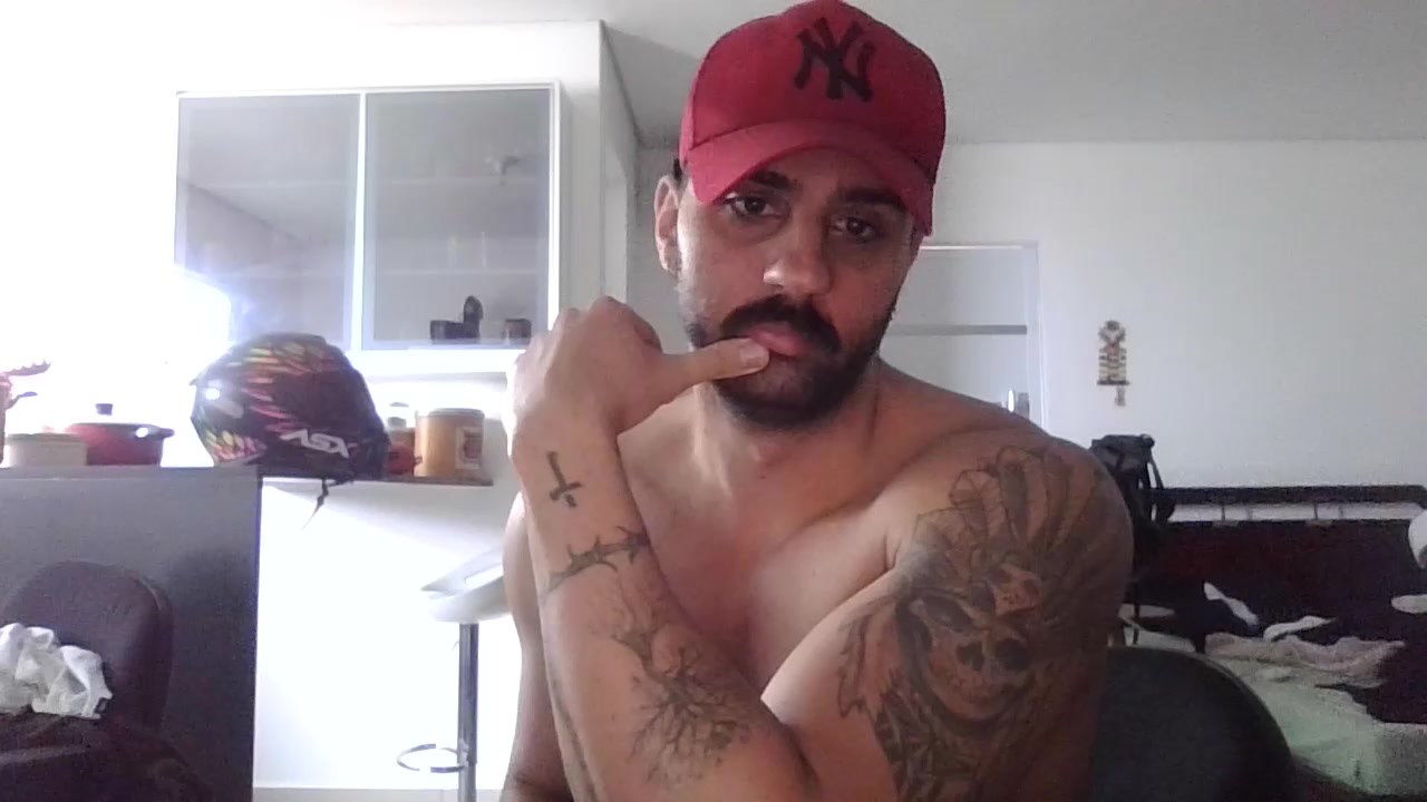 eliasoares2 Live Cam Screenshot – 2025-08-28 12:45:27