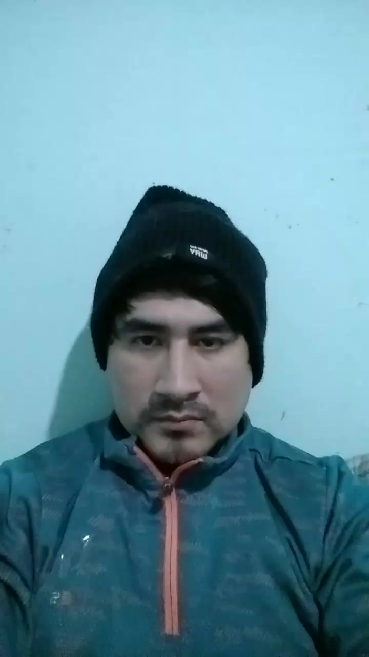 elperucho32 Live Cam Screenshot – 2025-08-28 23:48:36