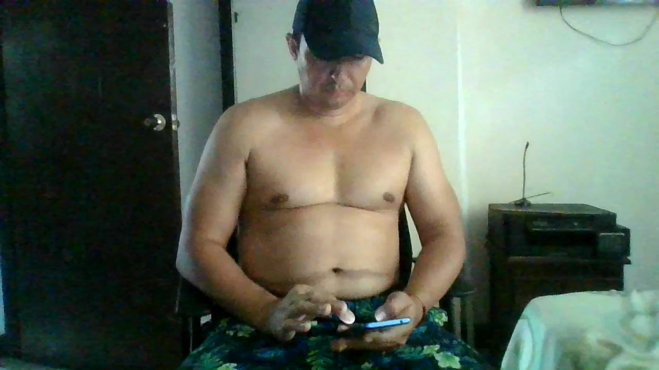 esteban2622 Live Cam Screenshot – 2025-08-03 15:02:50