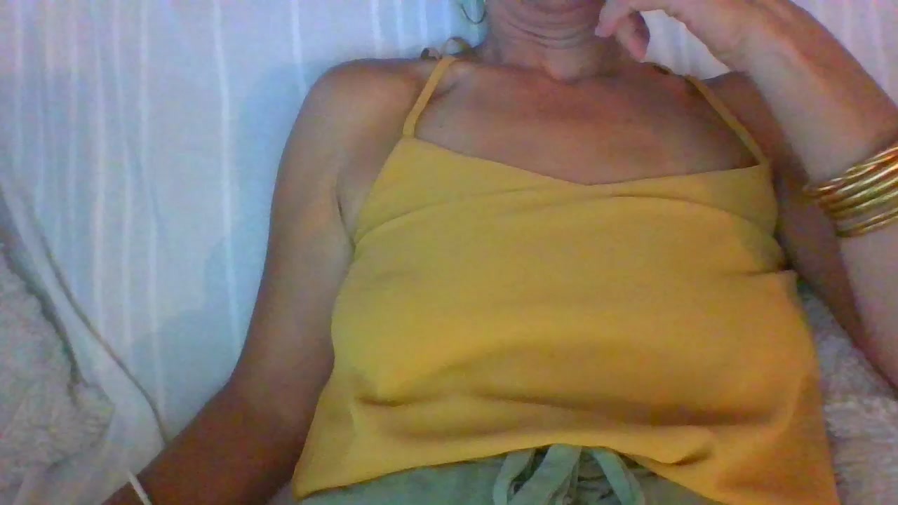 exhibicoquine Live Cam Screenshot – 2025-08-08 12:49:27