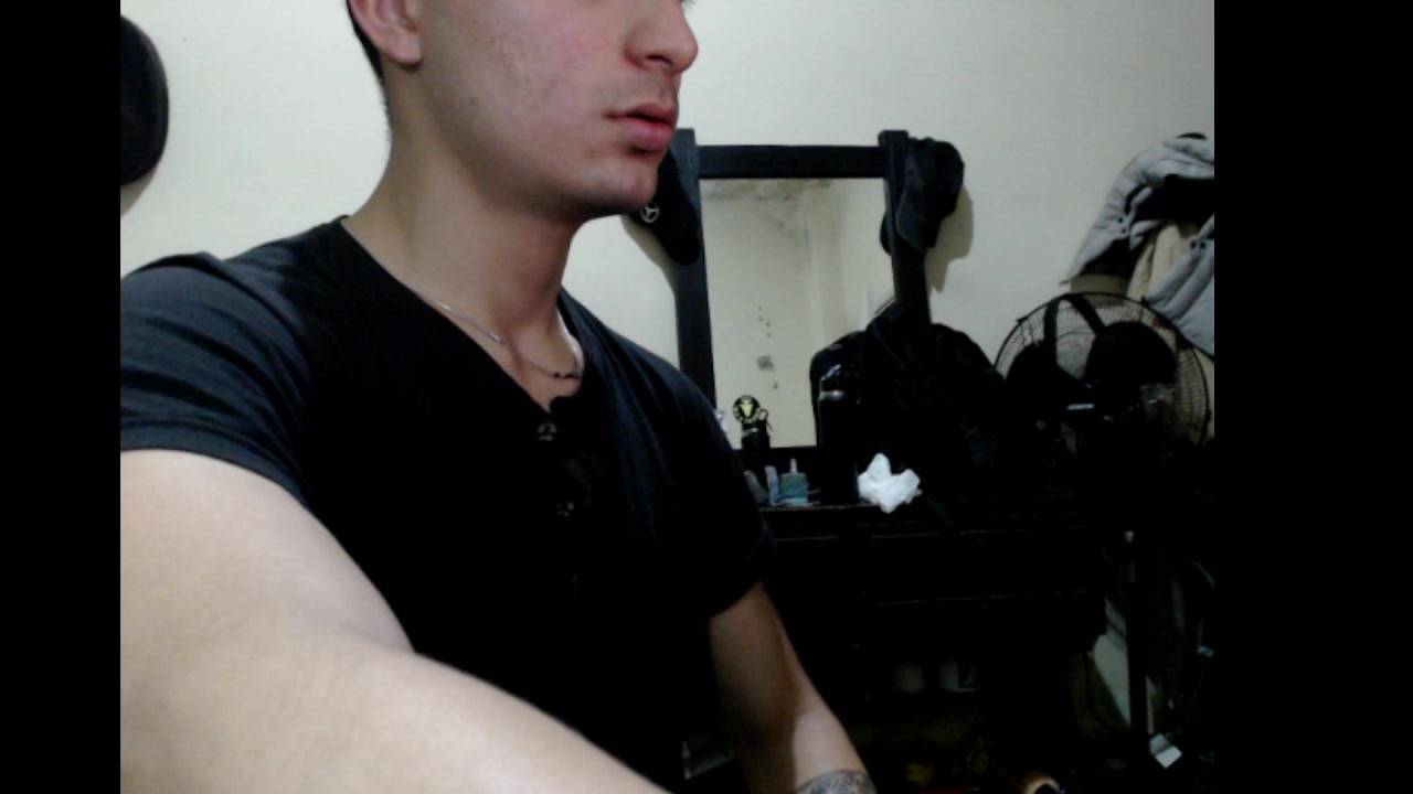 facundox1 Live Cam Screenshot – 2025-09-09 23:11:17