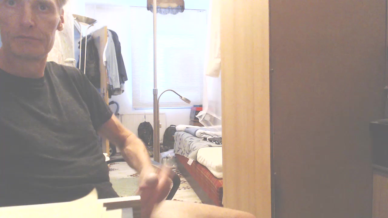 felix3636 Live Cam Screenshot – 2025-08-13 17:58:21