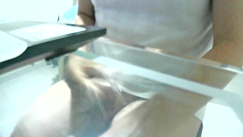 fhiguita Live Cam Screenshot – 2025-08-27 23:38:19