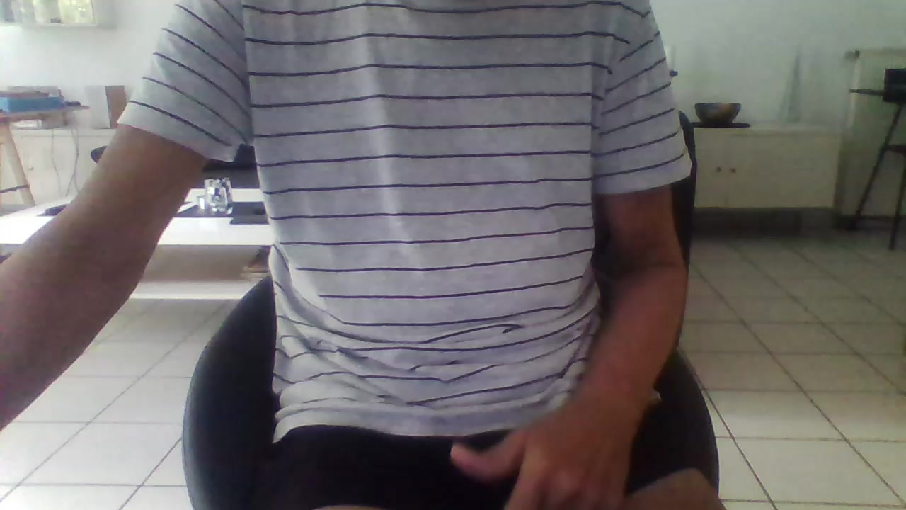 florian123su Live Cam Screenshot – 2025-08-08 15:52:24