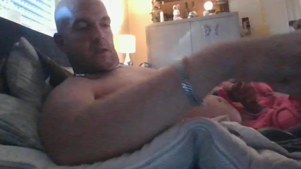 fuckme42420 Live Cam Screenshot – 2025-08-19 08:18:52